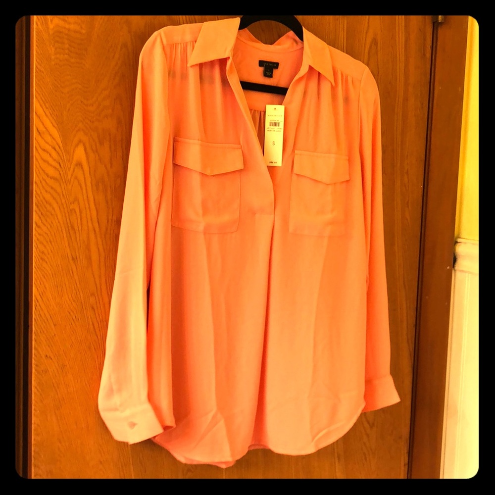 Salmon color long sleeve blouse. Flowy. V-neck.